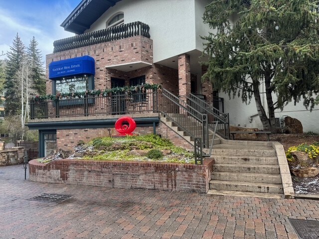 More Photos Of 183 E Gore Creek Dr, Vail Storefront For Lease