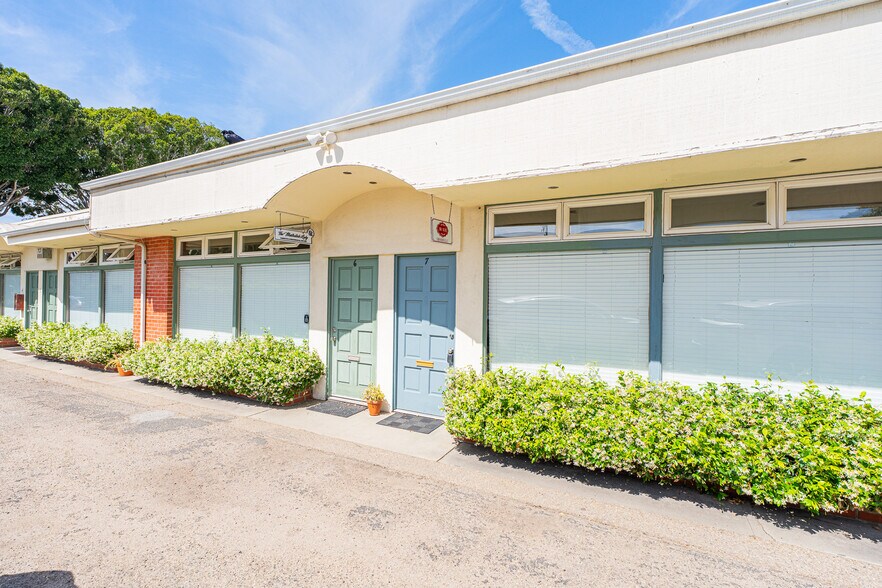 More Photos Of 422 N Milpas St, Santa Barbara Office For Sale