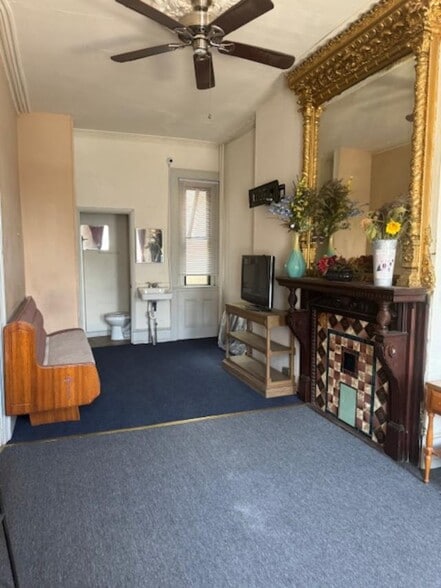 More Photos Of 3078 Frankford Ave, Philadelphia Specialty For Sale