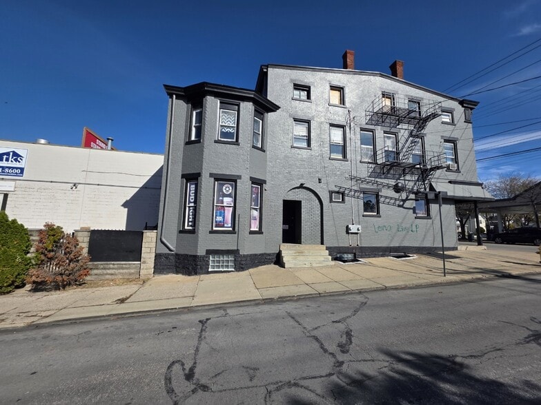 More Photos Of 3389 Glenmore Ave, Cincinnati Storefront Retail Residential For Sale
