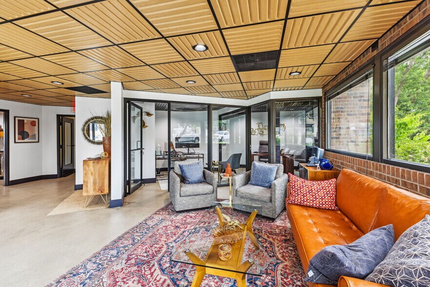 More Photos Of 3554 Blue Rock Rd, Cincinnati Loft Creative Space For Sale