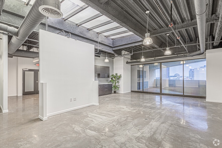 Photo of 6th Floor Ste 603