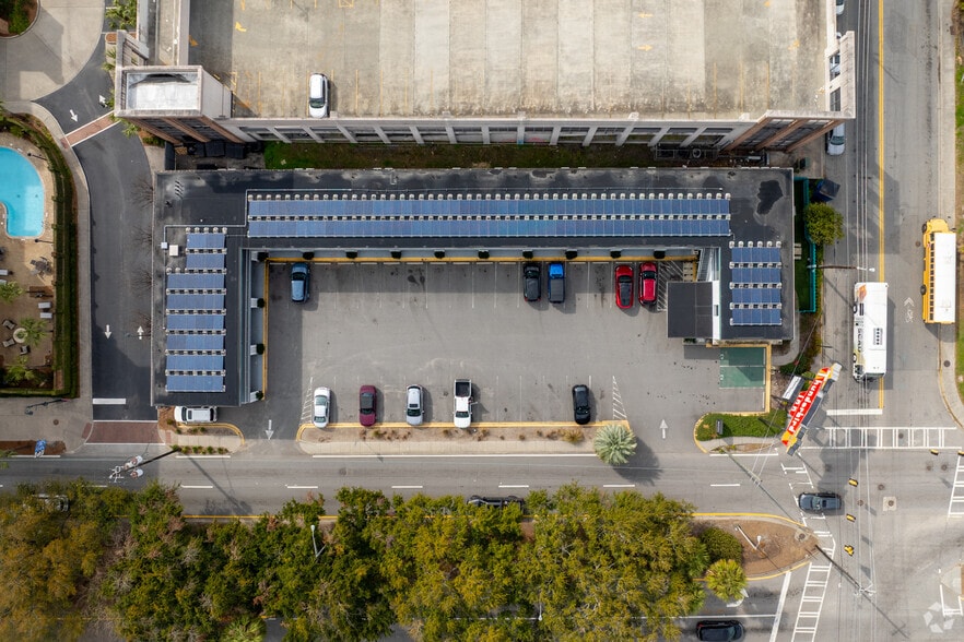 More Photos Of 611 W Oglethorpe Ave, Savannah Hotel For Sale