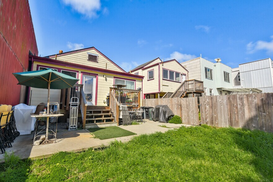 More Photos Of 163-165 Peabody St, San Francisco Land For Sale