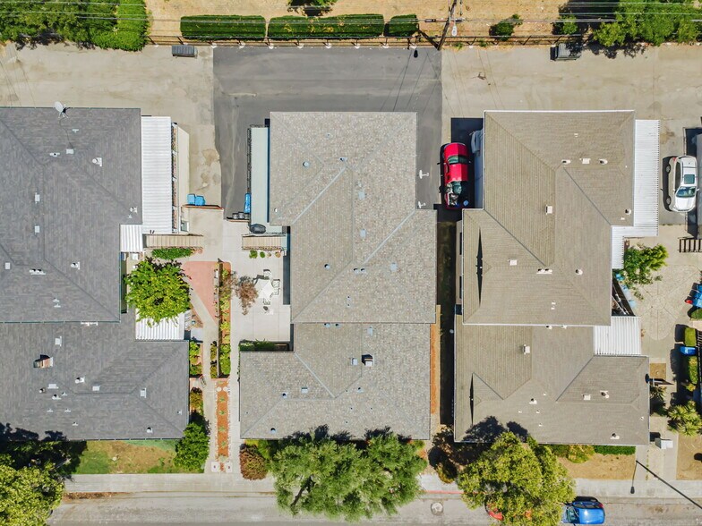More Photos Of 869 Bing Dr, Santa Clara Apartments For Sale