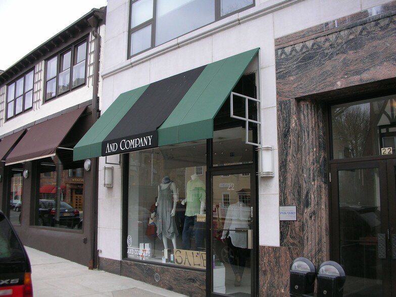 More Photos Of 26-44 W Putnam Ave, Greenwich Storefront Retail Office For Lease