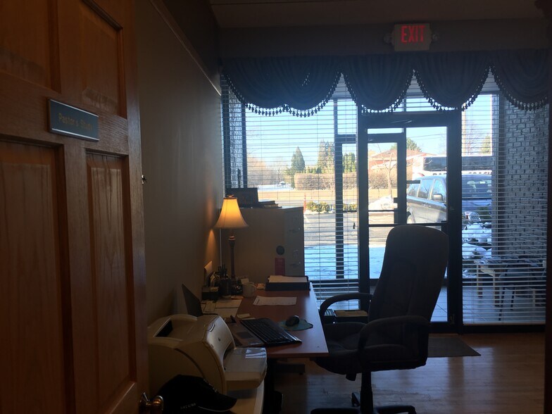 More Photos Of 1307 E Palatine Rd, Arlington Heights Religious Facility For Sale