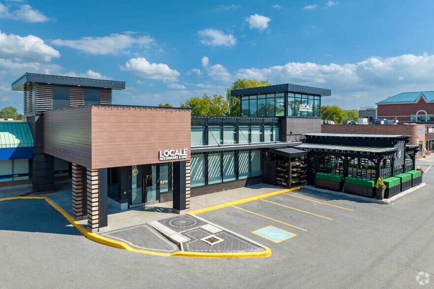 More Photos Of 14845 Yonge St, Aurora Storefront Retail Office For Lease