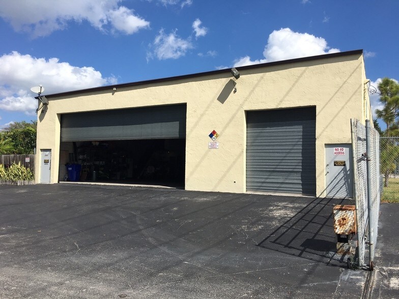 More Photos Of 2511 NW 6th St, Fort Lauderdale Warehouse For Sale