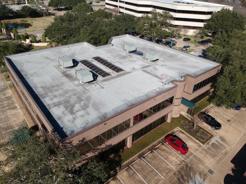 More Photos Of 14515 Briarhills Pkwy, Houston Office For Lease