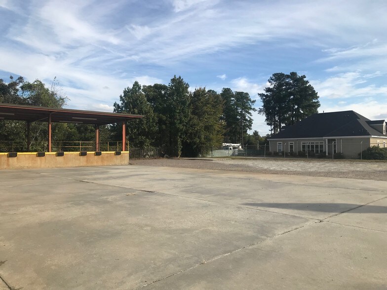 More Photos Of 703 N Belair Rd, Evans Light Distribution For Lease