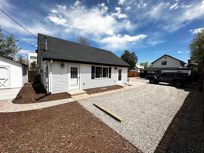 More Photos Of 5639 S Curtice St, Littleton Office For Lease