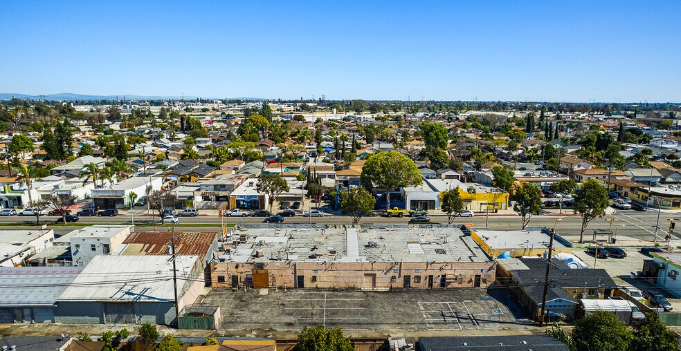 More Photos Of 11053-11067 Atlantic Ave, Lynwood Storefront For Sale