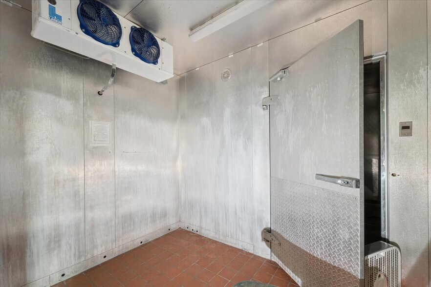 More Photos Of 1601 Butler Ave, Tybee Island Restaurant For Lease