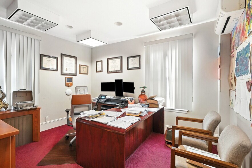 More Photos Of 158 Grand St, White Plains Office For Sale