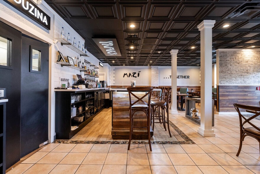 More Photos Of 7588 N Broadway, Red Hook Specialty For Sale