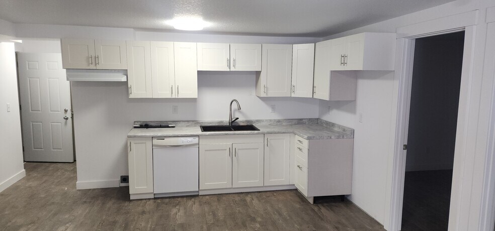 More Photos Of 311 Division St, Millville Apartments For Sale