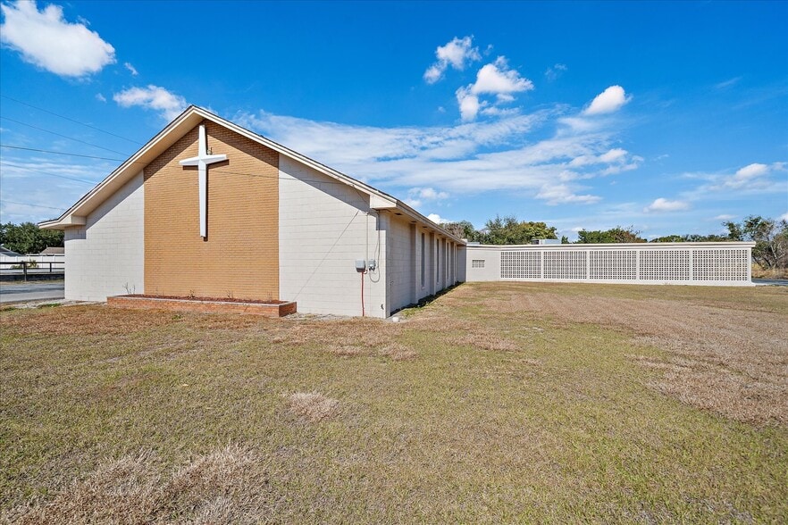 More Photos Of 3601 W Old 441, Mount Dora Specialty For Sale