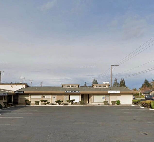 Primary Photo Of 800-816 W Lodi Ave, Lodi Office For Lease
