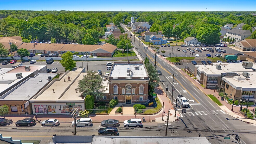 More Photos Of 6 High St E, Glassboro Office For Lease