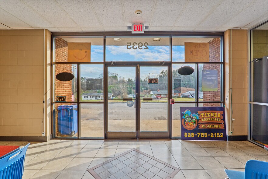 More Photos Of 2935 New Leicester Hwy, Leicester Showroom For Sale