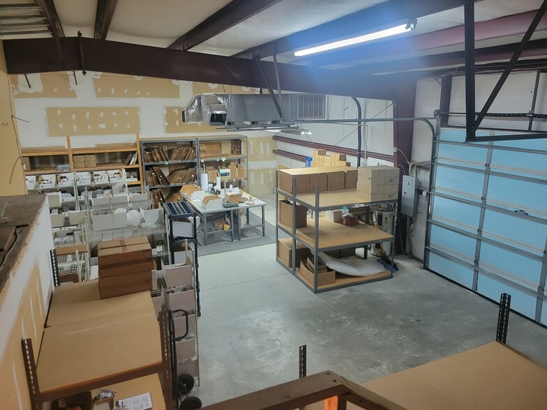 More Photos Of 6600 Windmill Way, Wilmington Industrial For Lease