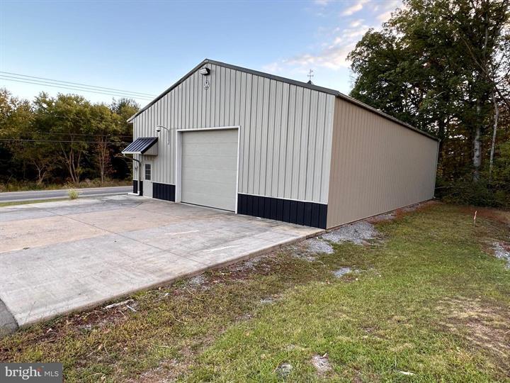 More Photos Of 4782 Valley Rd, Berkeley Springs Contractor Storage Yard For Lease