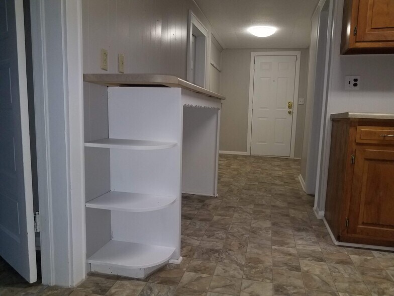 More Photos Of 15145 Metcalf Ave, Overland Park Freestanding For Sale