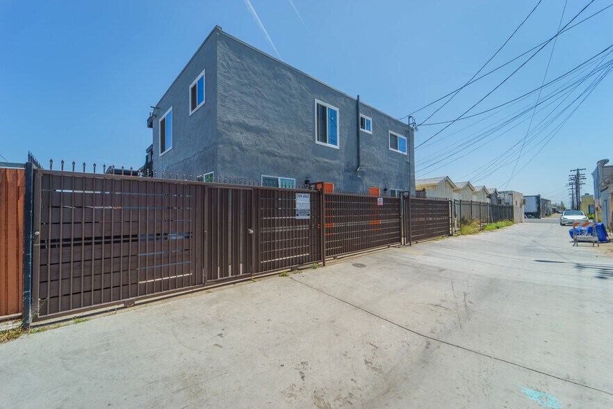 More Photos Of 4022 42nd St, San Diego Apartments For Sale