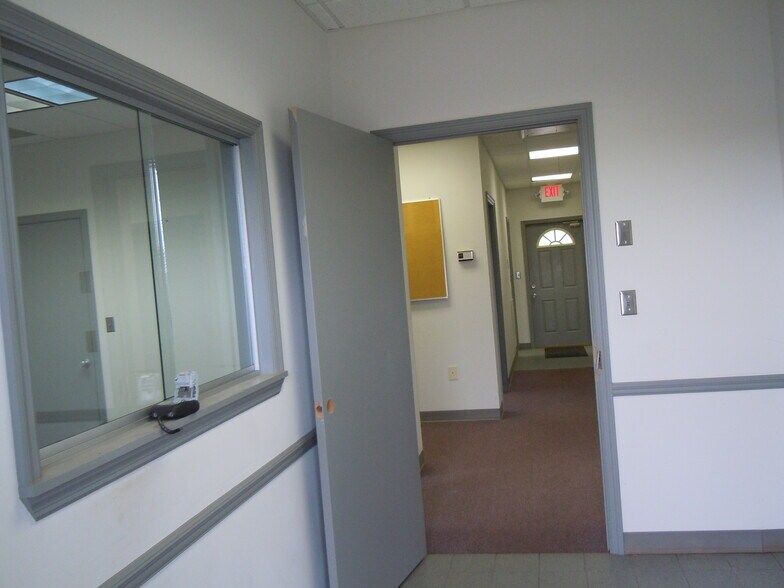 More Photos Of 40863 Highway 280, Sylacauga Office For Sale