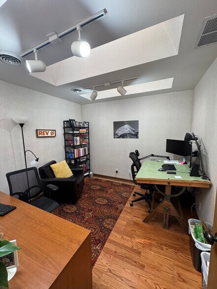 More Photos Of 1136 E Stuart St, Fort Collins Office For Sale