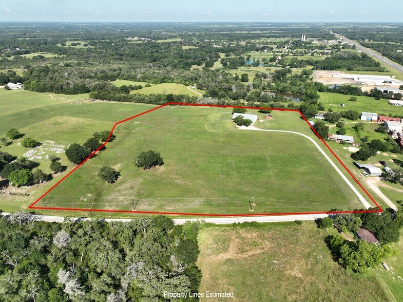 More Photos Of 126 S Berlin Rd, Brenham Specialty For Sale