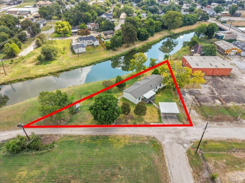 More Photos Of 704 W Shaw Ave, Pasadena Land For Sale