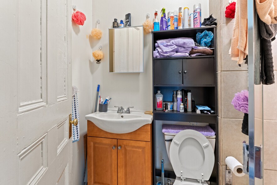 More Photos Of 158 Chapin St, Binghamton Apartments For Sale