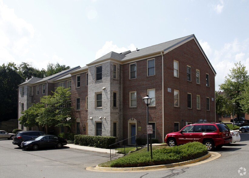 Primary Photo Of 4308-4312 Evergreen Ln, Annandale Office For Lease