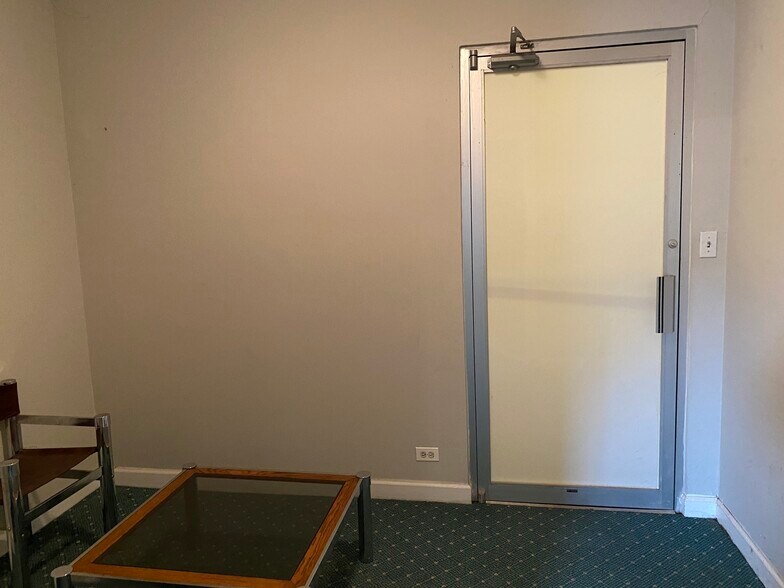 More Photos Of 4250 N Marine Dr, Chicago Apartments For Sale