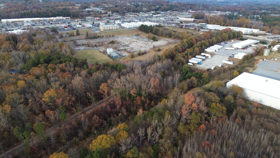 More Photos Of 300 S Buncombe Rd, Greer Land For Sale