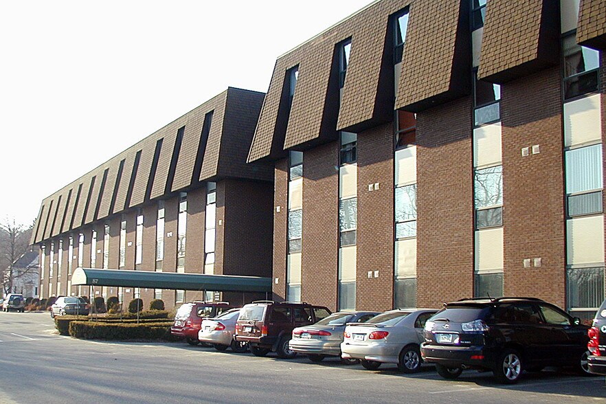 More Photos Of 57 North St, Danbury Office For Sale