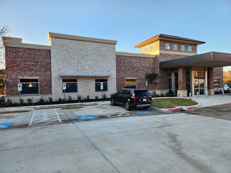 More Photos Of 1220 Keller Pky, Keller Healthcare For Sale