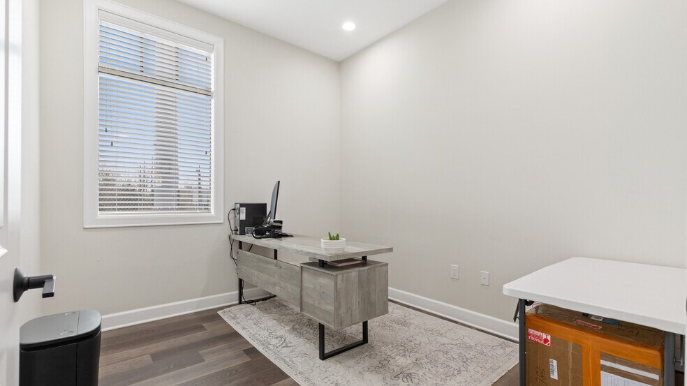 More Photos Of 2035 N Mason Rd, Katy Medical For Lease