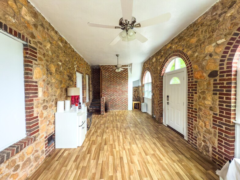 More Photos Of 153 Morton Ave, Athens Apartments For Sale