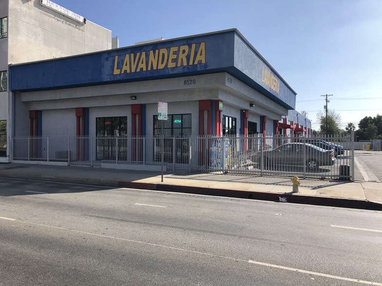 More Photos Of 8126 Van Nuys Blvd, Van Nuys Freestanding For Lease