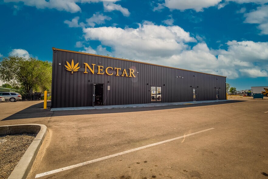 More Photos Of 1200 SE 1st St, Ontario Storefront For Sale