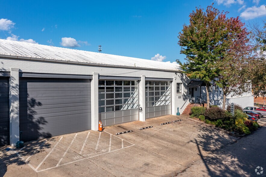 More Photos Of 650 Hamilton Ave SE, Atlanta Unknown For Lease