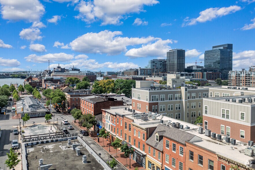 More Photos Of 622 S Broadway, Baltimore Apartments For Lease