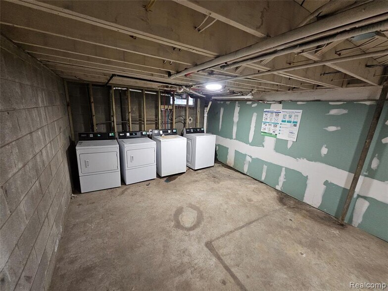 More Photos Of 14801 Joy Rd, Detroit Apartments For Sale