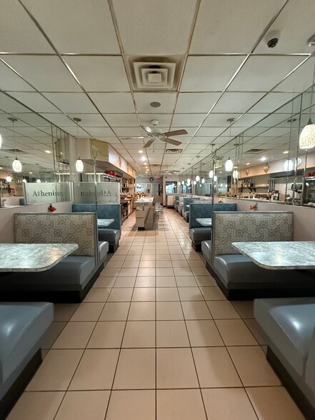 More Photos Of 6824 Torresdale Ave, Philadelphia Restaurant For Lease