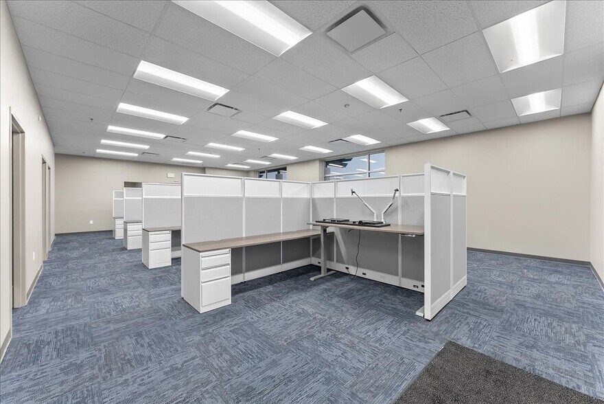 More Photos Of 205 N 1140 W, Ogden Light Distribution For Lease