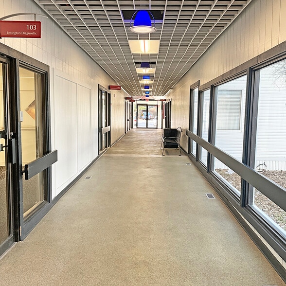 More Photos Of 715 Shaker Dr, Lexington Medical For Sale