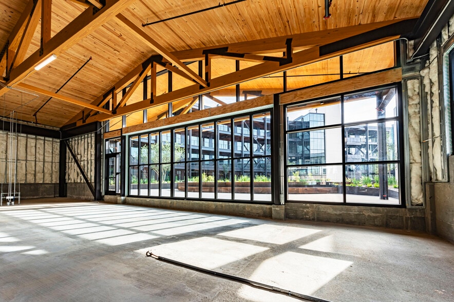 More Photos Of 755 Echo St NW, Atlanta Office For Lease